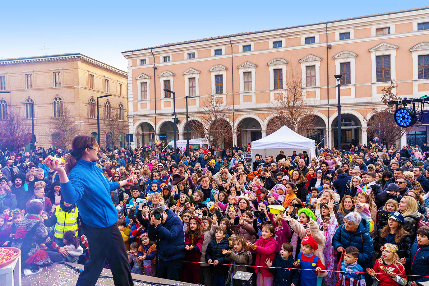 Spettacoli in piazza Il Drago Blu Cesena