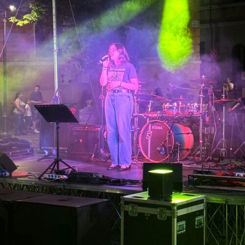 SPETTACOLI IN PIAZZA - IL DRAGO BLU